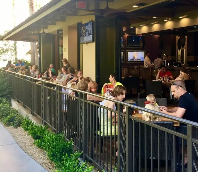 17 South Booze & Bites