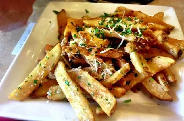 17 South Booze & Bites