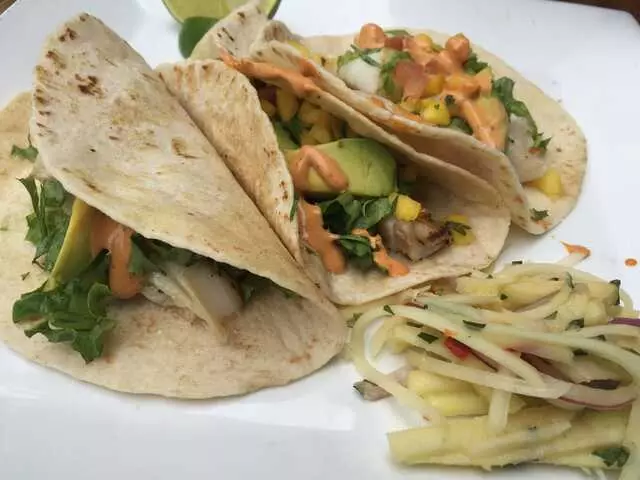 17 South Booze & Bites