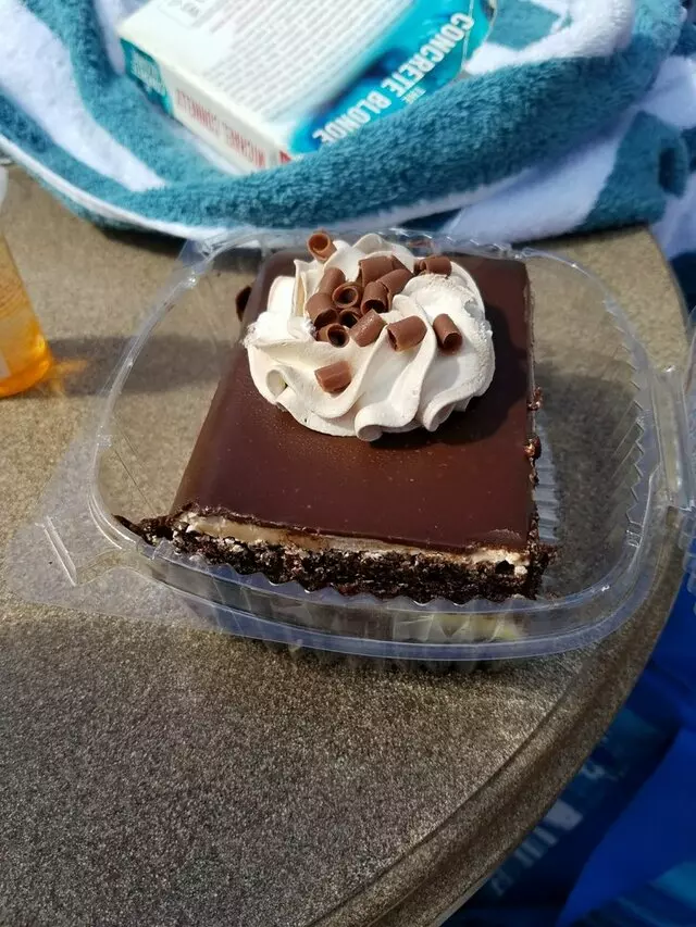 17 South Booze & Bites