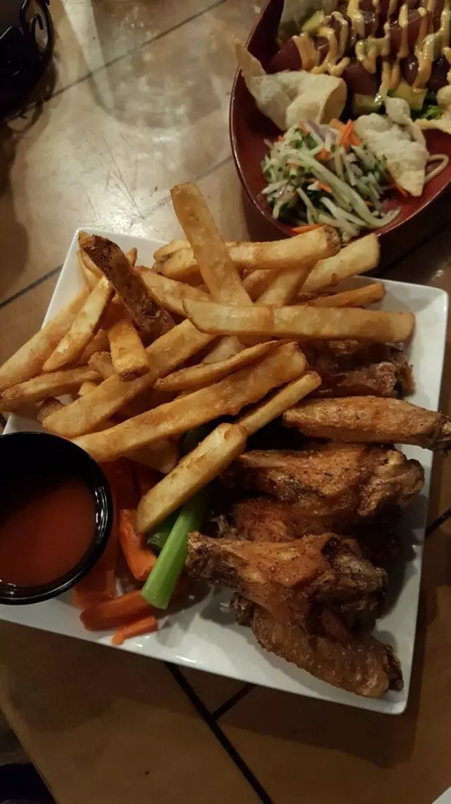 17 South Booze & Bites