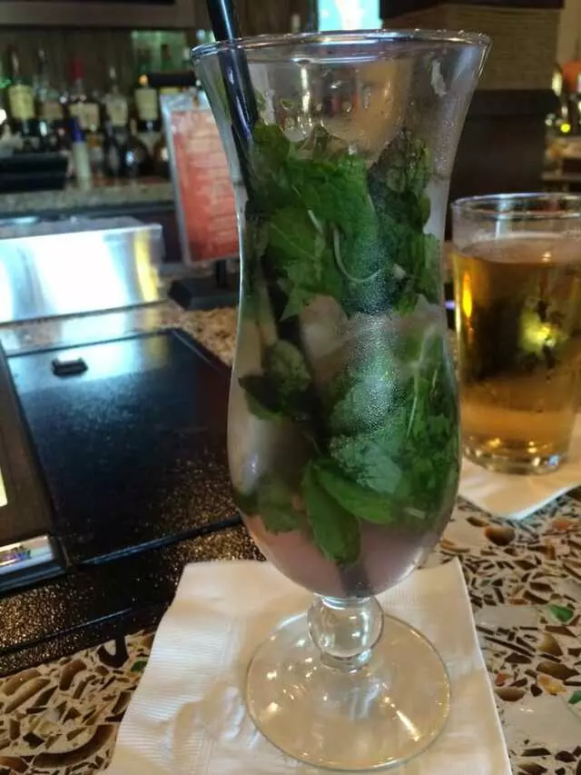 17 South Booze & Bites