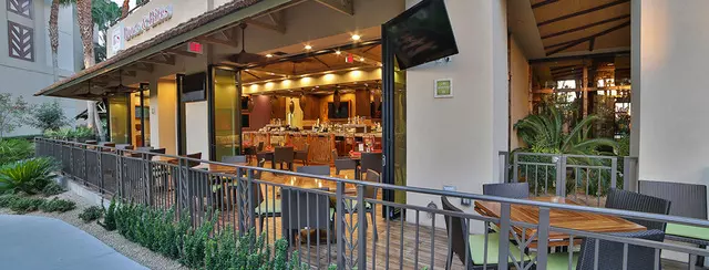 17 South Booze & Bites