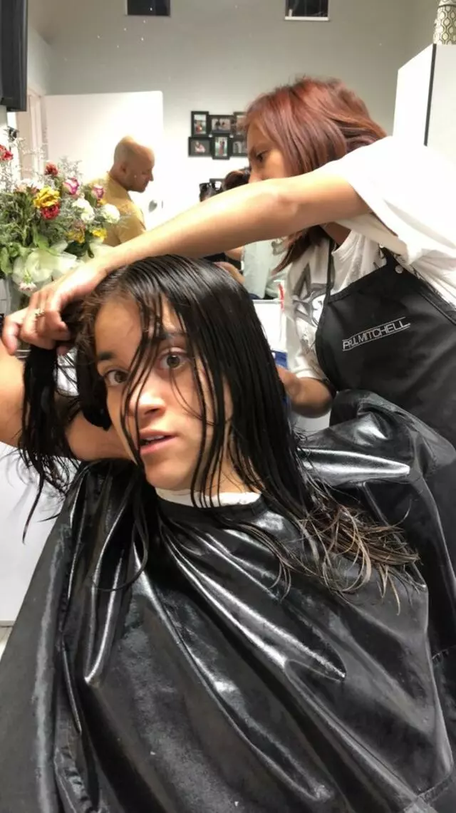 Dolphin Court Salon & Day Spa