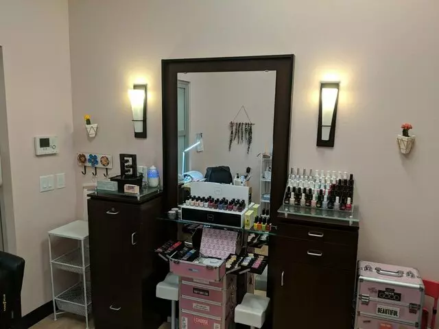 Nails Envie