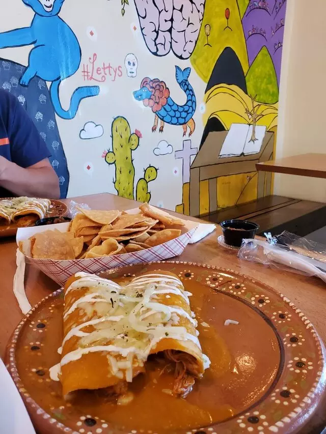 Letty’s De Leticias Cocina