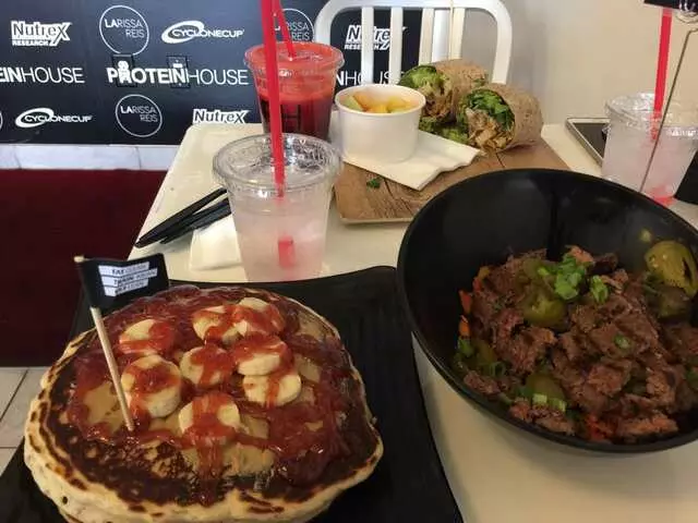 ProteinHouse