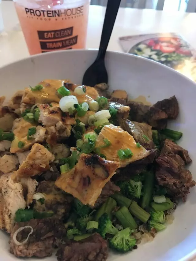 ProteinHouse