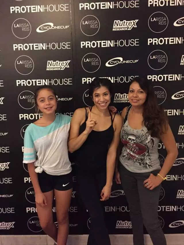 ProteinHouse