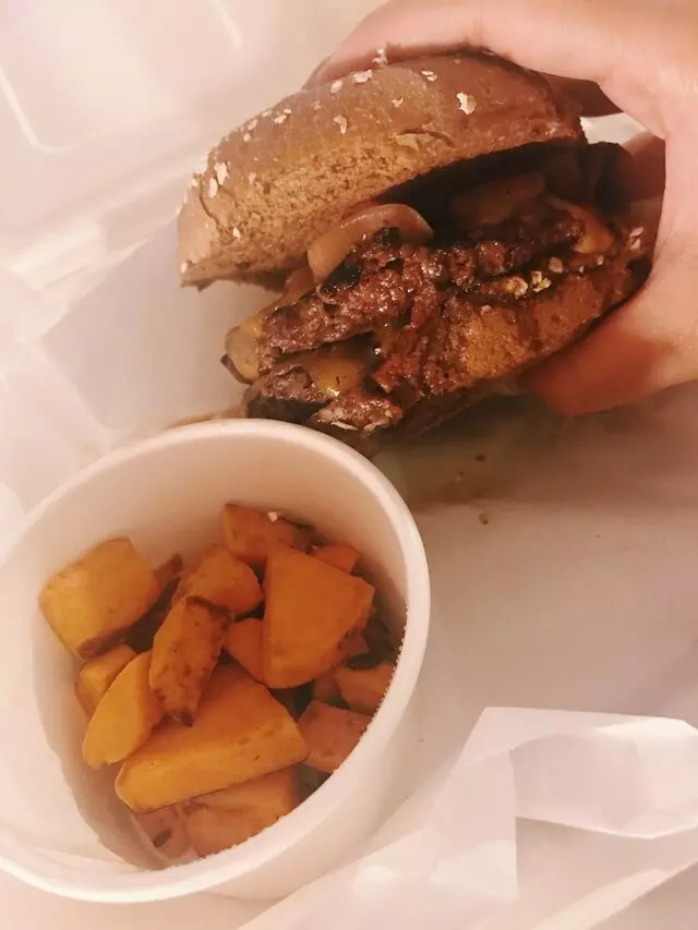 ProteinHouse