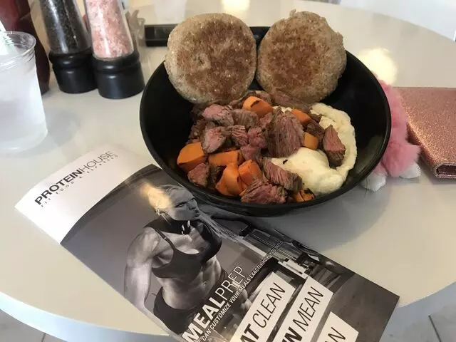 ProteinHouse