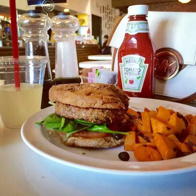 ProteinHouse