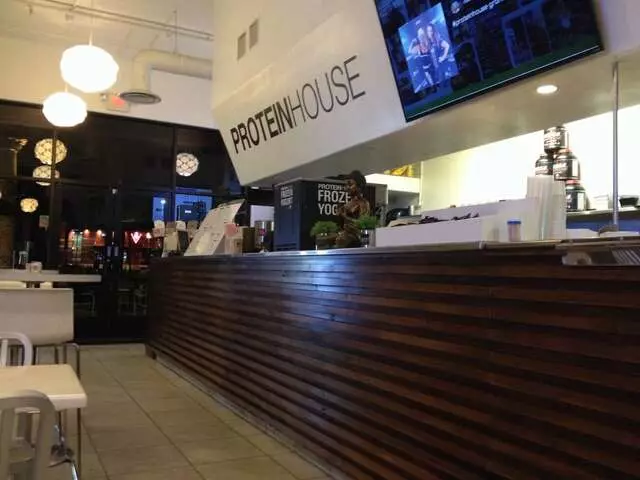 ProteinHouse