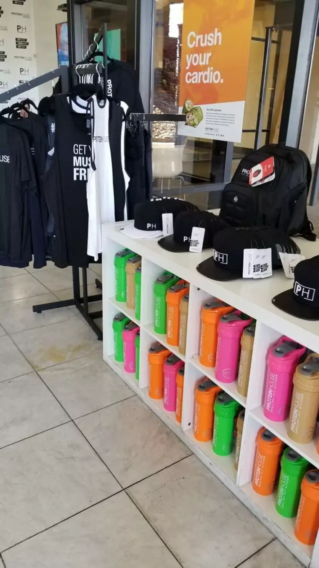 ProteinHouse