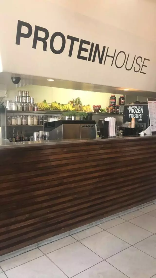 ProteinHouse