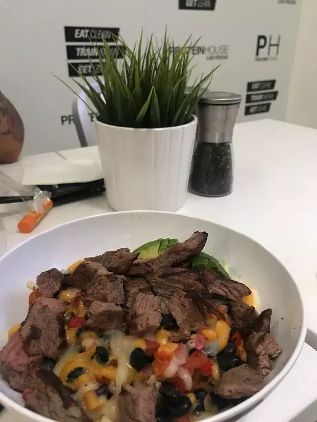 ProteinHouse