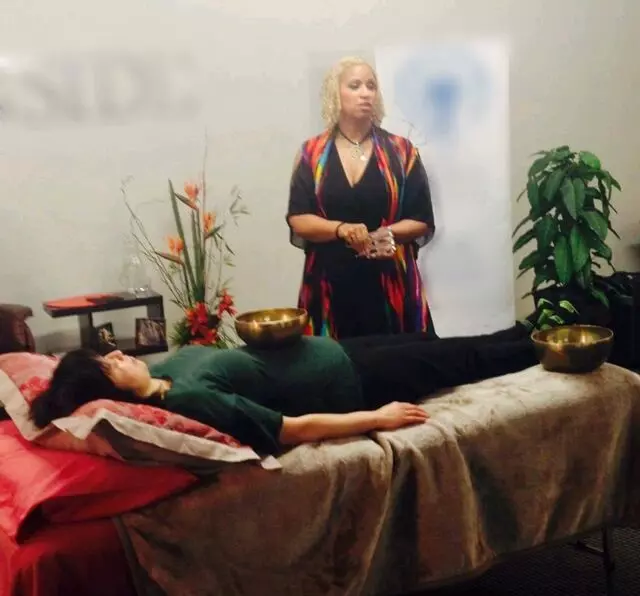 Hearts That Sing - Karen Jones Sound Therapy