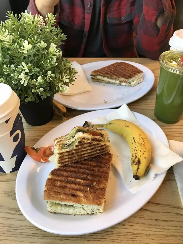 AmeriBrunch Cafe