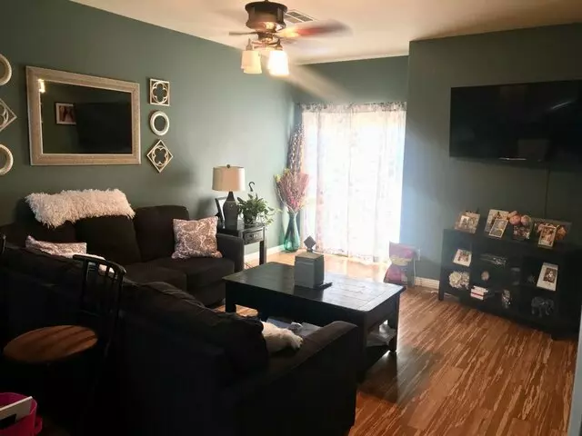 DeeLux Care Home
