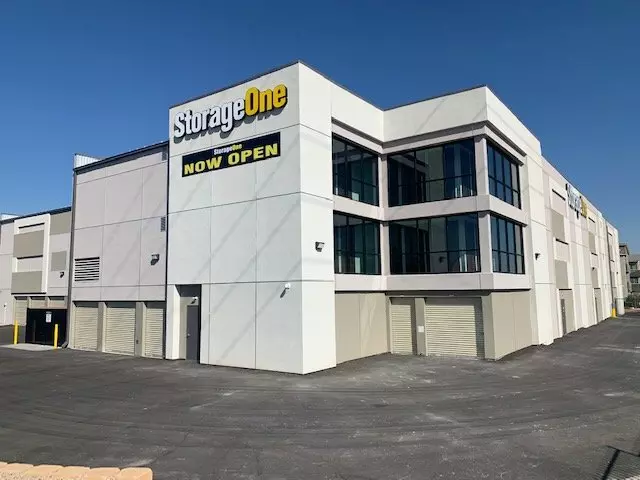 StorageOne Blue Diamond & Buffalo