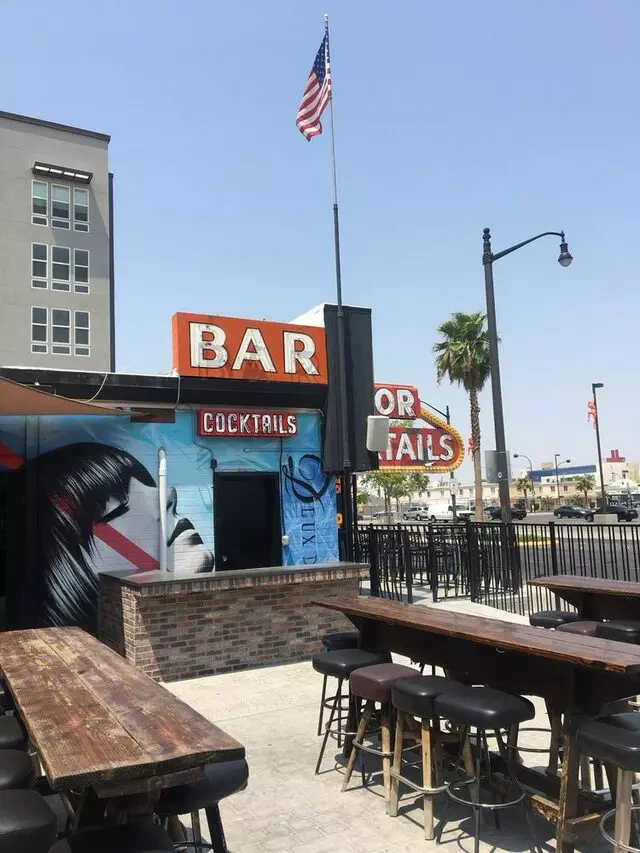 Atomic Liquors
