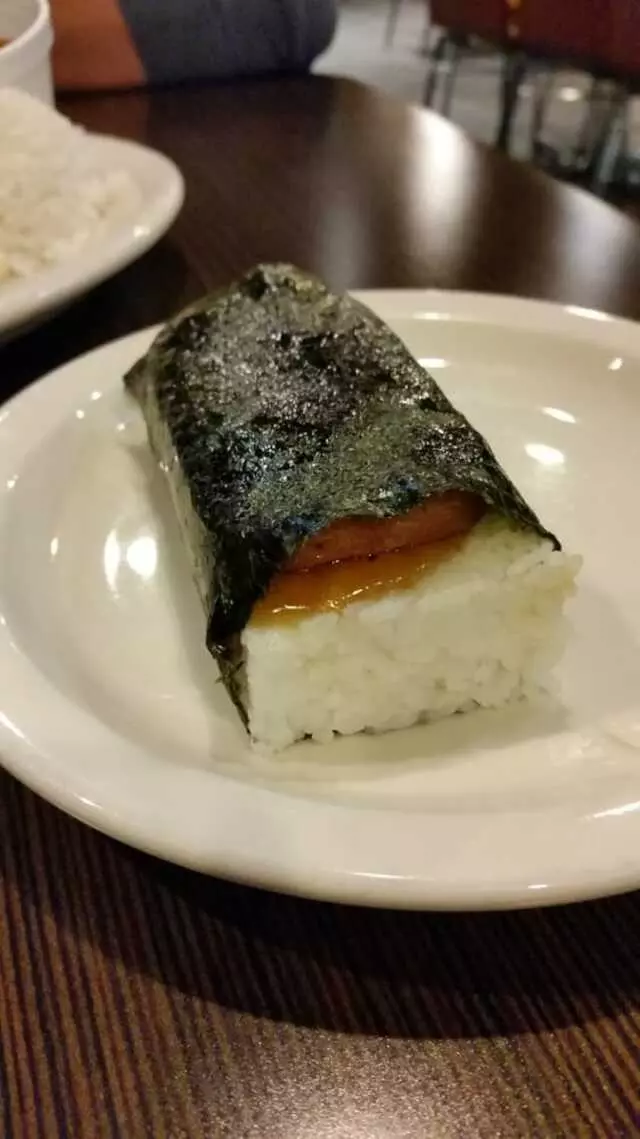 Aloha Kitchen & Bar