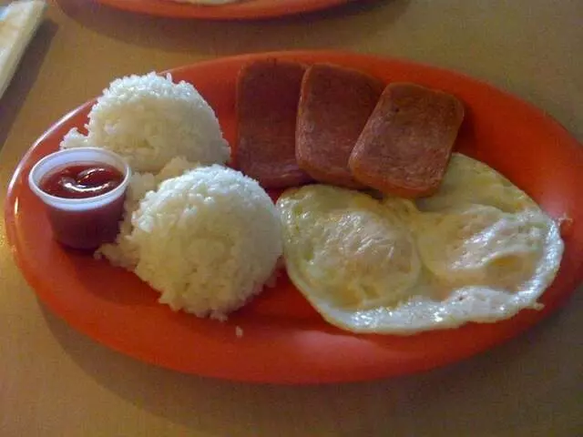 Aloha Kitchen & Bar