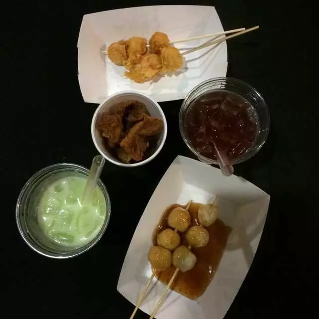 Aloha Kitchen & Bar