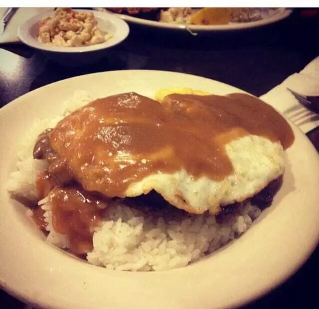 Aloha Kitchen & Bar