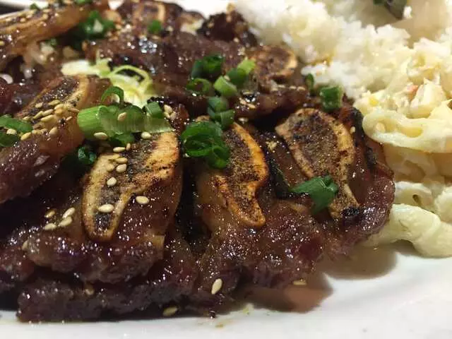 Aloha Kitchen & Bar