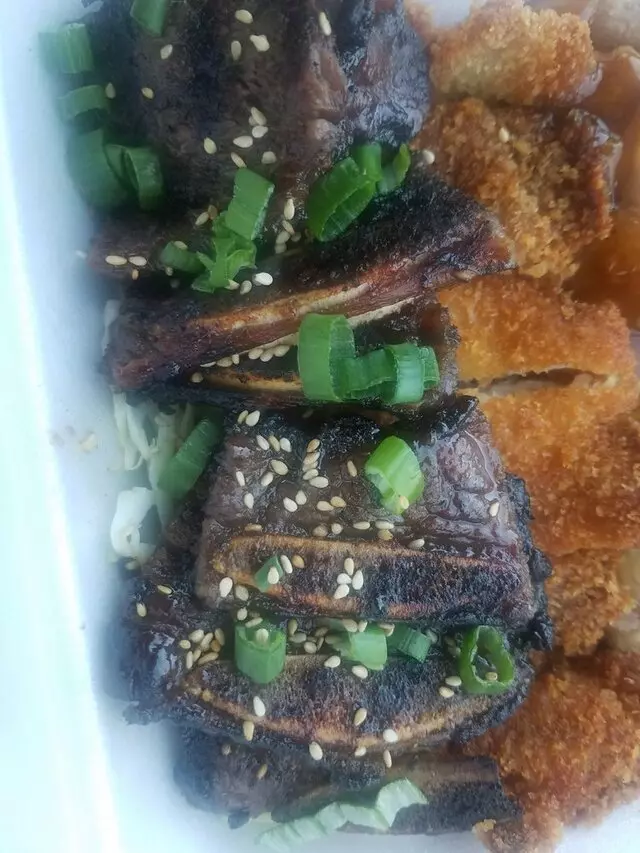 Aloha Kitchen & Bar