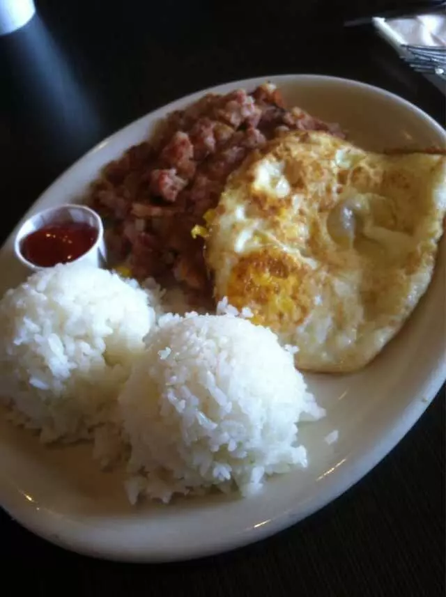 Aloha Kitchen & Bar