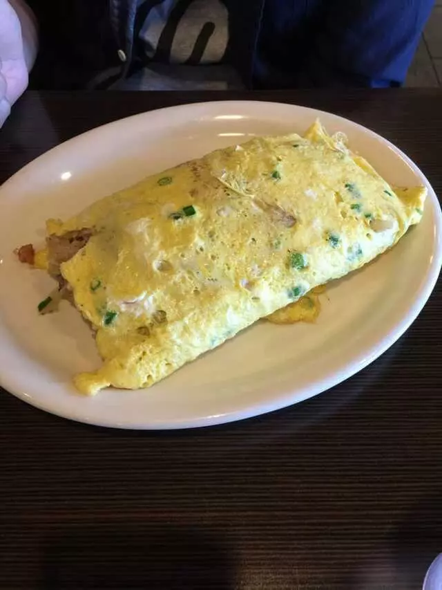 Aloha Kitchen & Bar