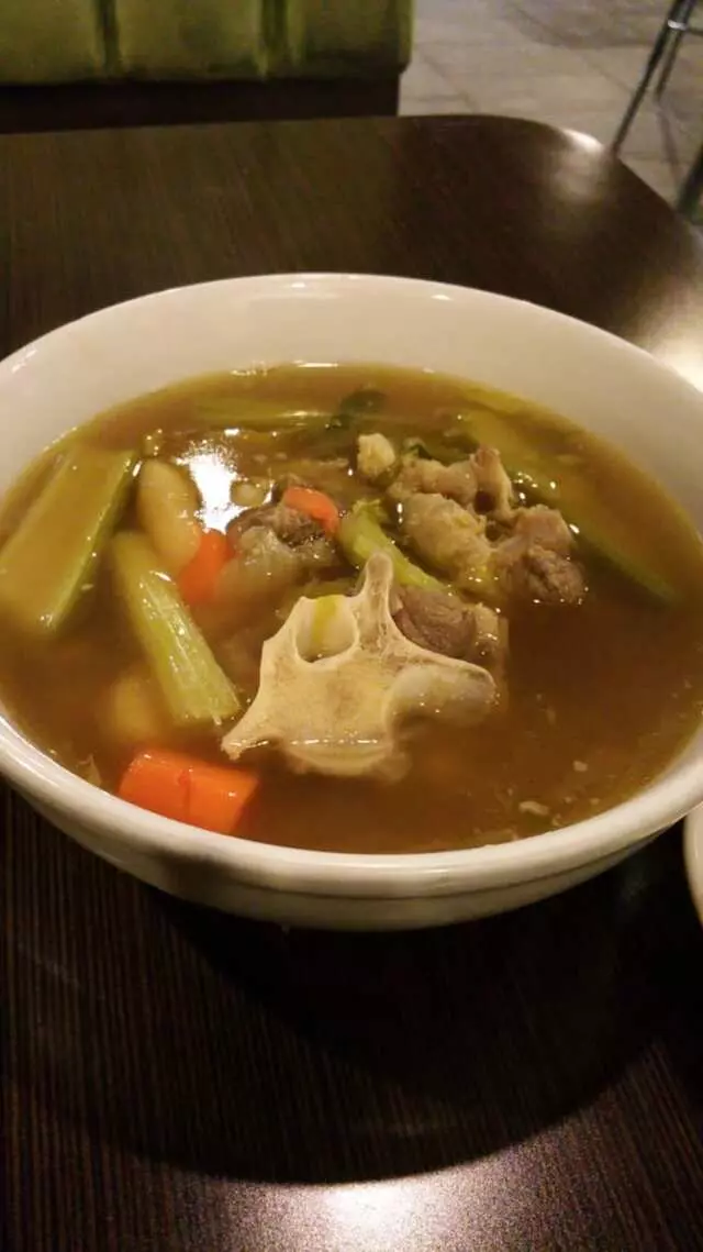 Aloha Kitchen & Bar
