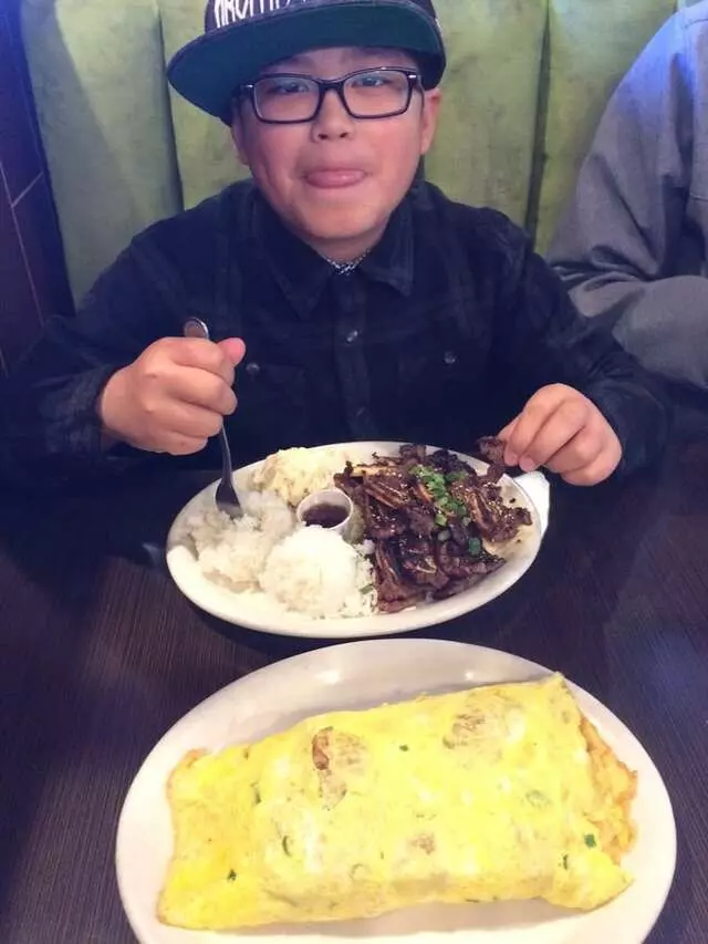 Aloha Kitchen & Bar