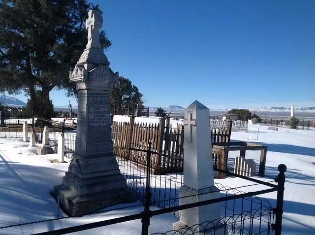 Austin Cemetery