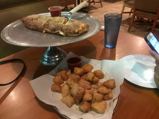 Angelina’s Pizzeria - Charleston