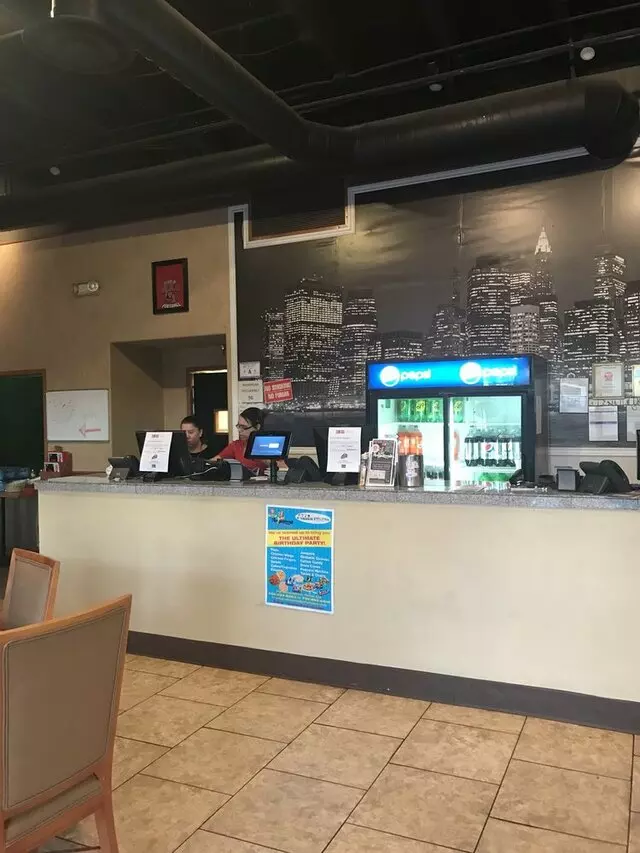 Angelina’s Pizzeria - Charleston