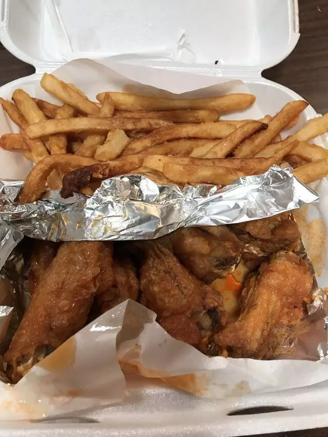 Angelina’s Pizzeria - Charleston