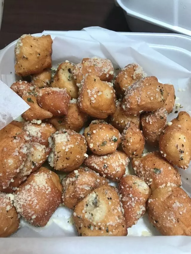 Angelina’s Pizzeria - Charleston