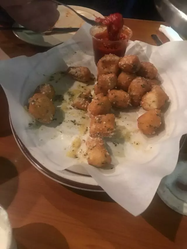 Angelina’s Pizzeria - Charleston