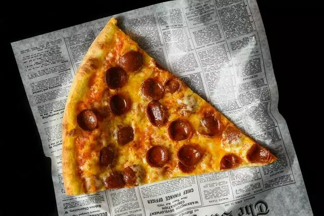Side Piece Pizza