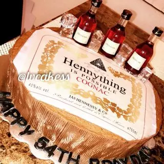 Las Vegas Cakes & Creations