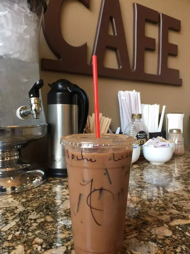 Avery’s Coffee Roasters