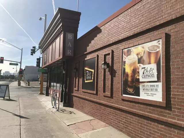 7th & Carson