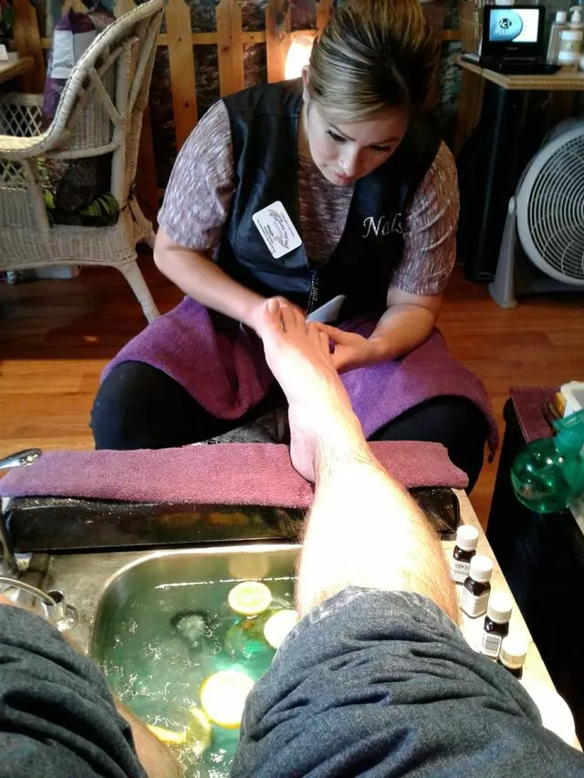 A Harmony Nail Spa