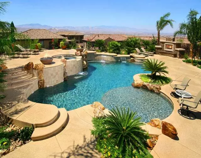 360 Exteriors