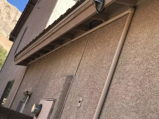 A Helping Hand Handyman Services