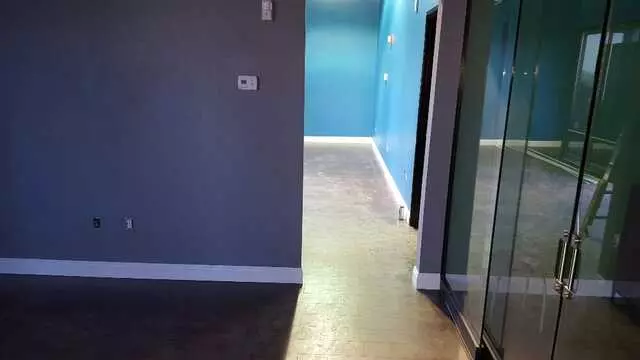 A Helping Hand Handyman Services