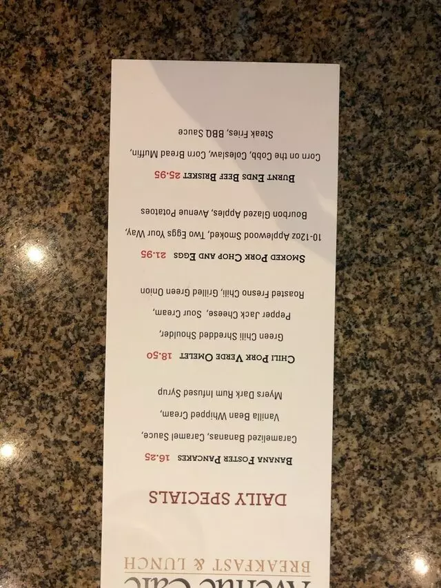 Avenue Cafe